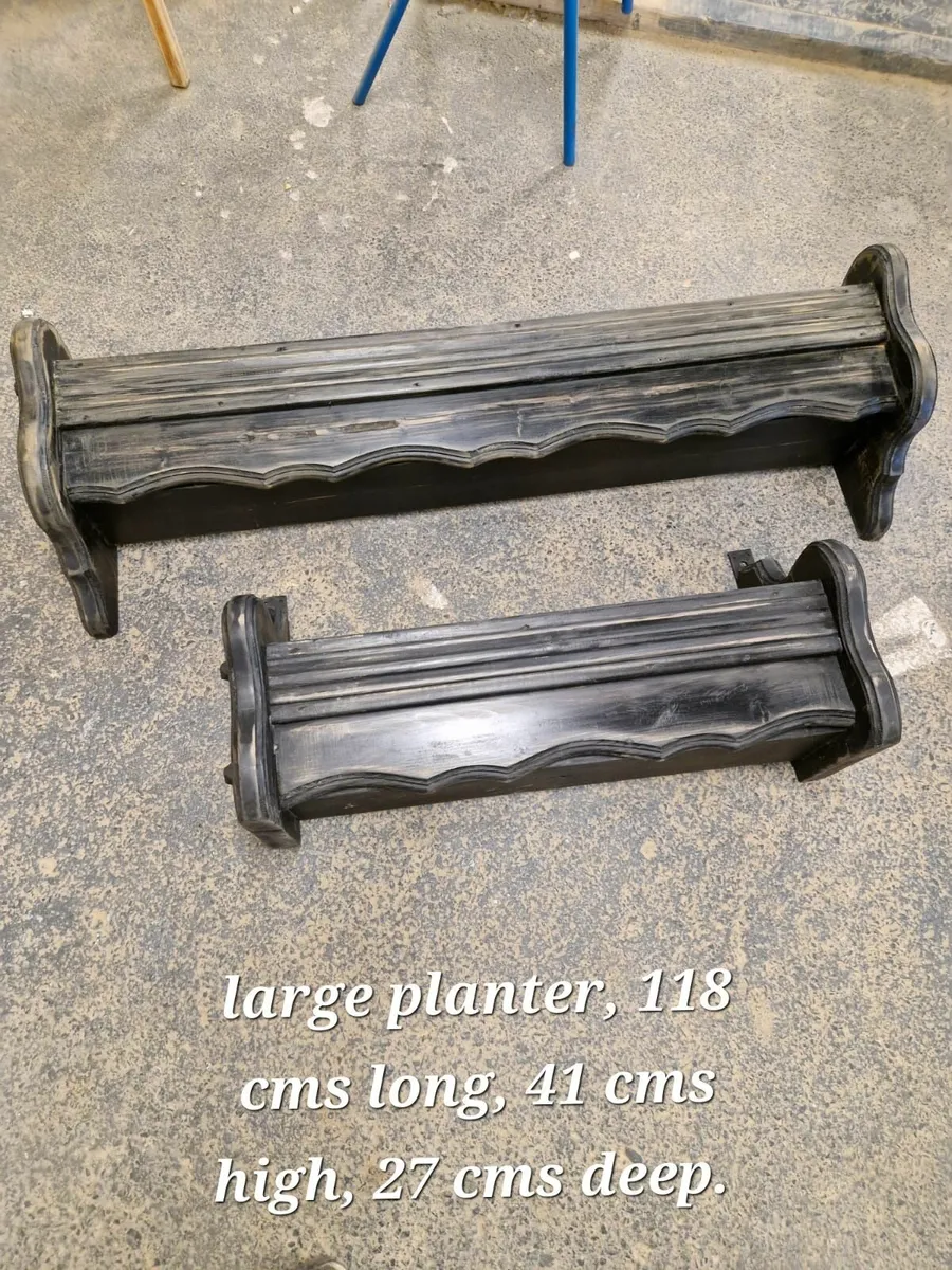 Pair vintage wall hanging planter boxes - Image 1
