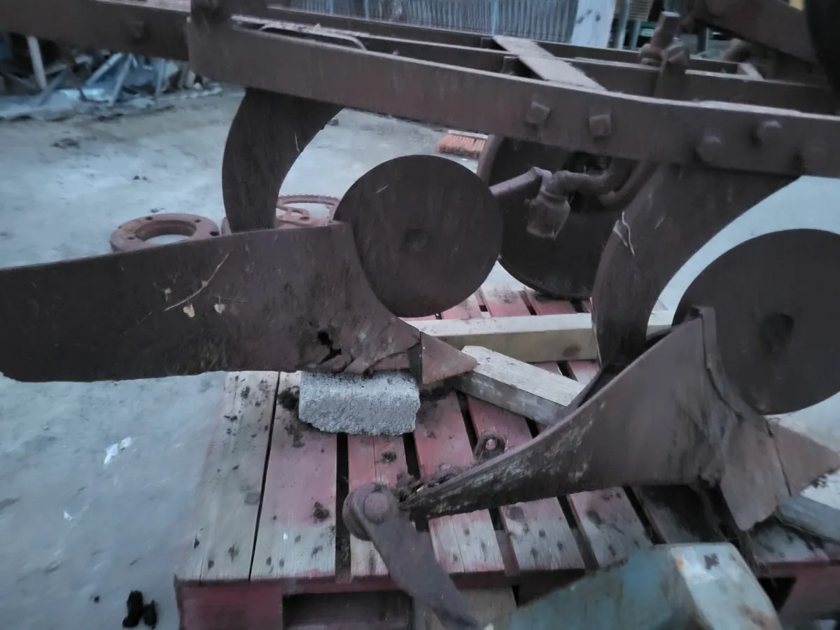 Vintage plough - Image 2