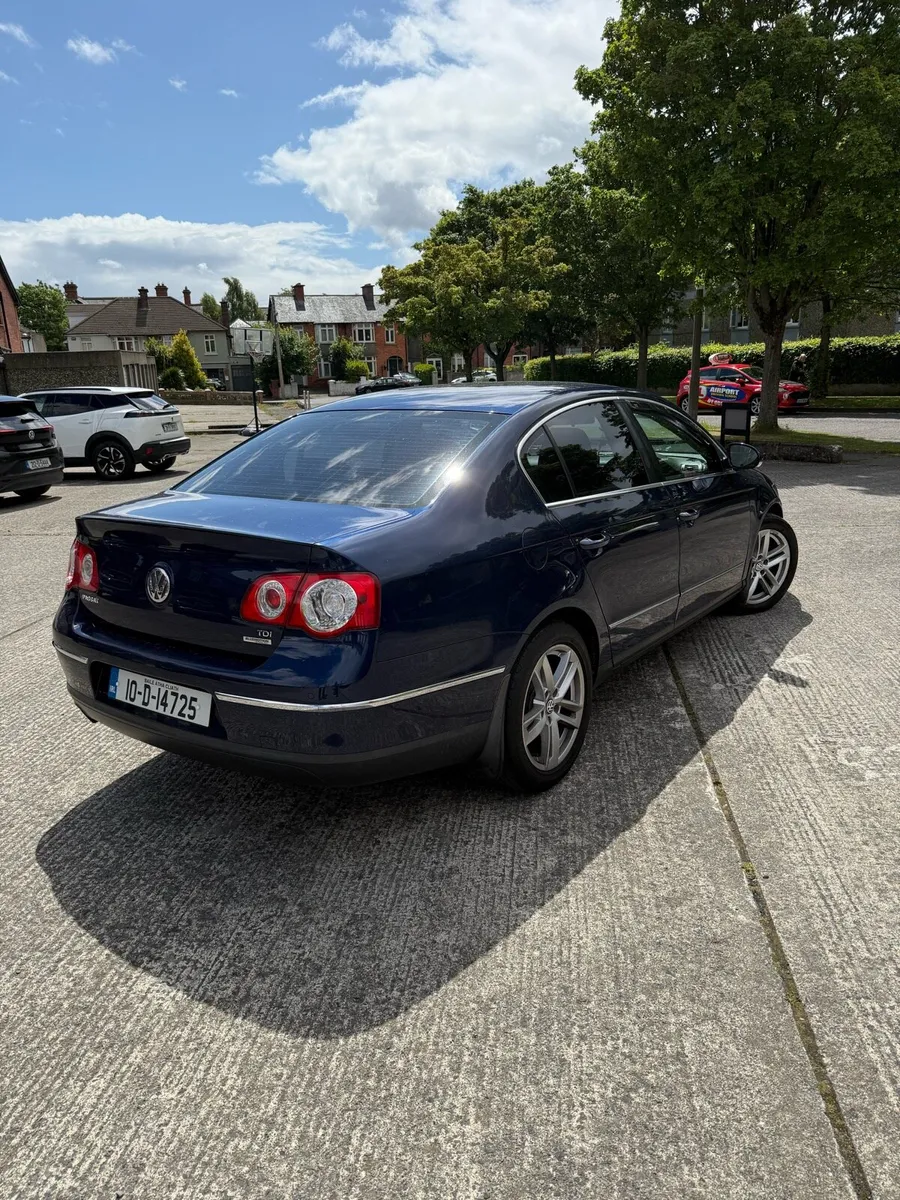 2010 Volkswagen Passat 1.6 tdi fresh nct - Image 4