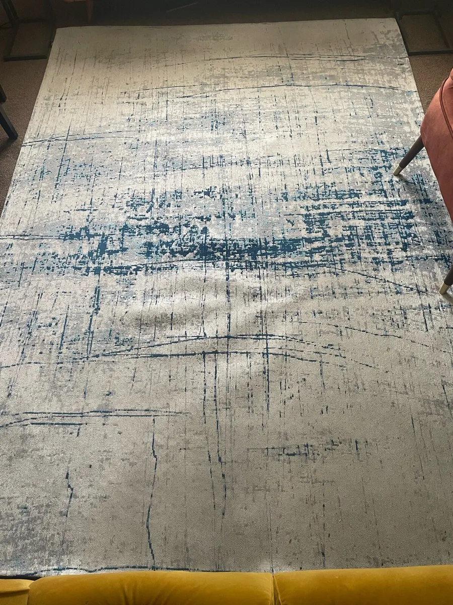 2 Louis De Poortere Rugs €795 for both - Image 1