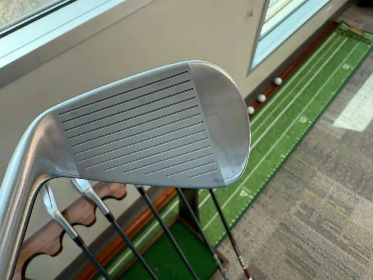2025 TaylorMade P770 Irons 6-PW-GW - Image 3