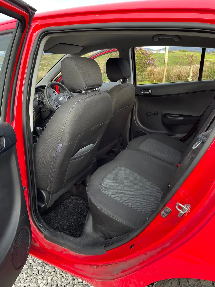 Hyundai i20 2013 - Image 3