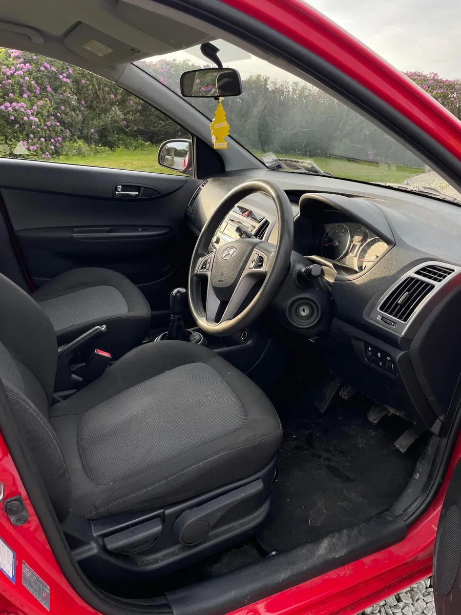 Hyundai i20 2013 - Image 4