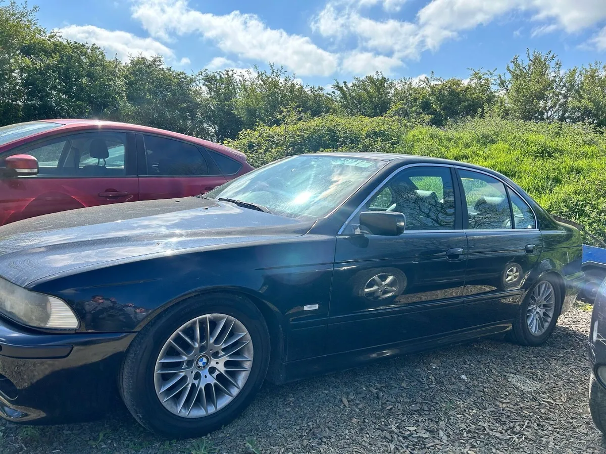BMW 5-Series 2003 - Image 1