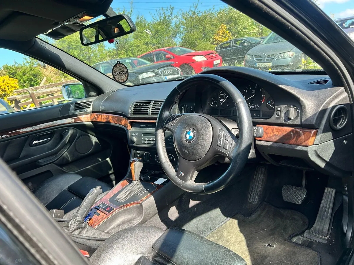 BMW 5-Series 2003 - Image 4