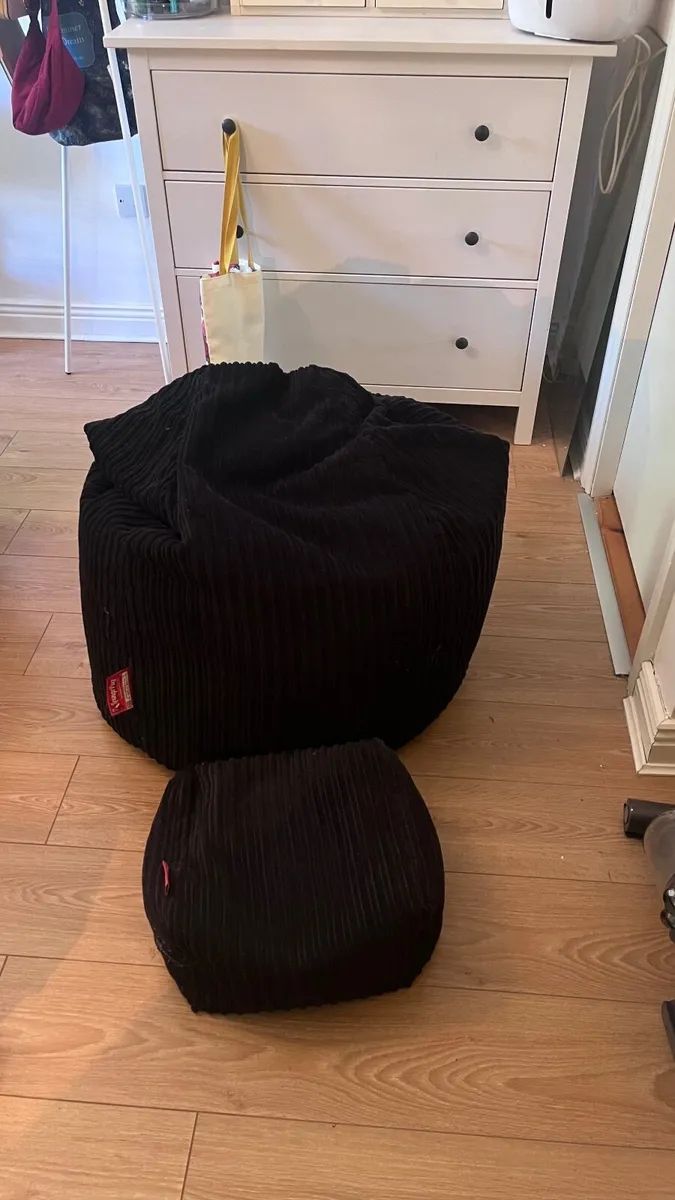 Bean bag and foot rest