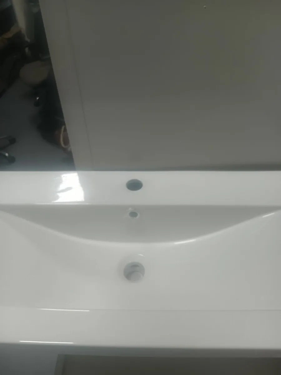 Bathroom  sink - Image 2