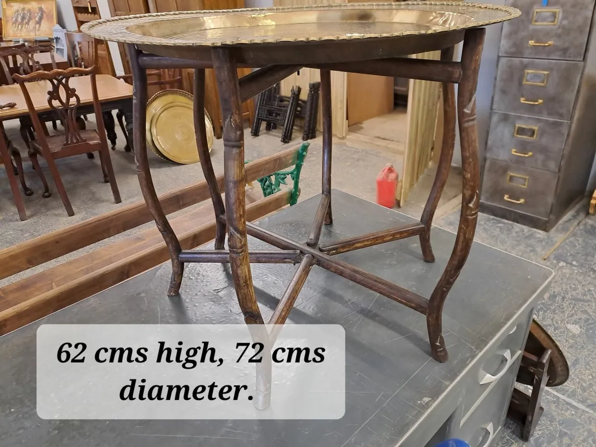 Early 1900s Chinese brass tray table - Image 2