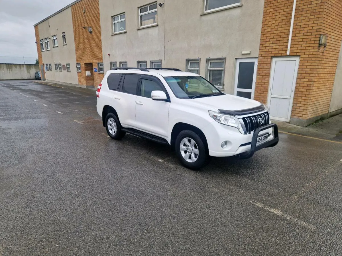 Toyota landcruiser - Image 1