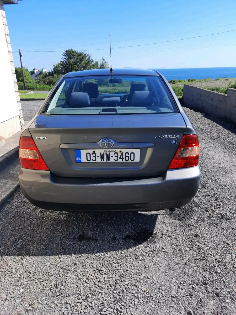 Toyota corolla - Image 2