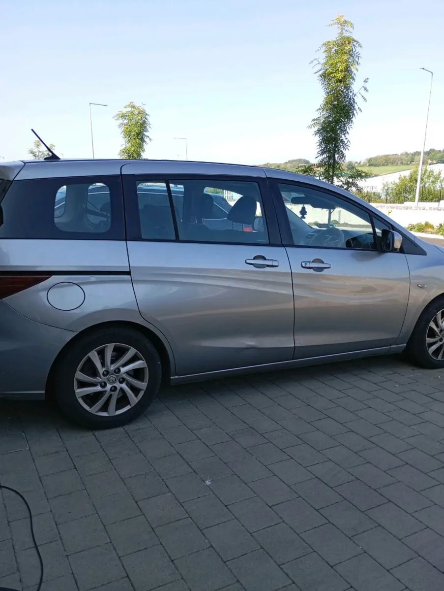 Mazda 5 2012 - Image 1