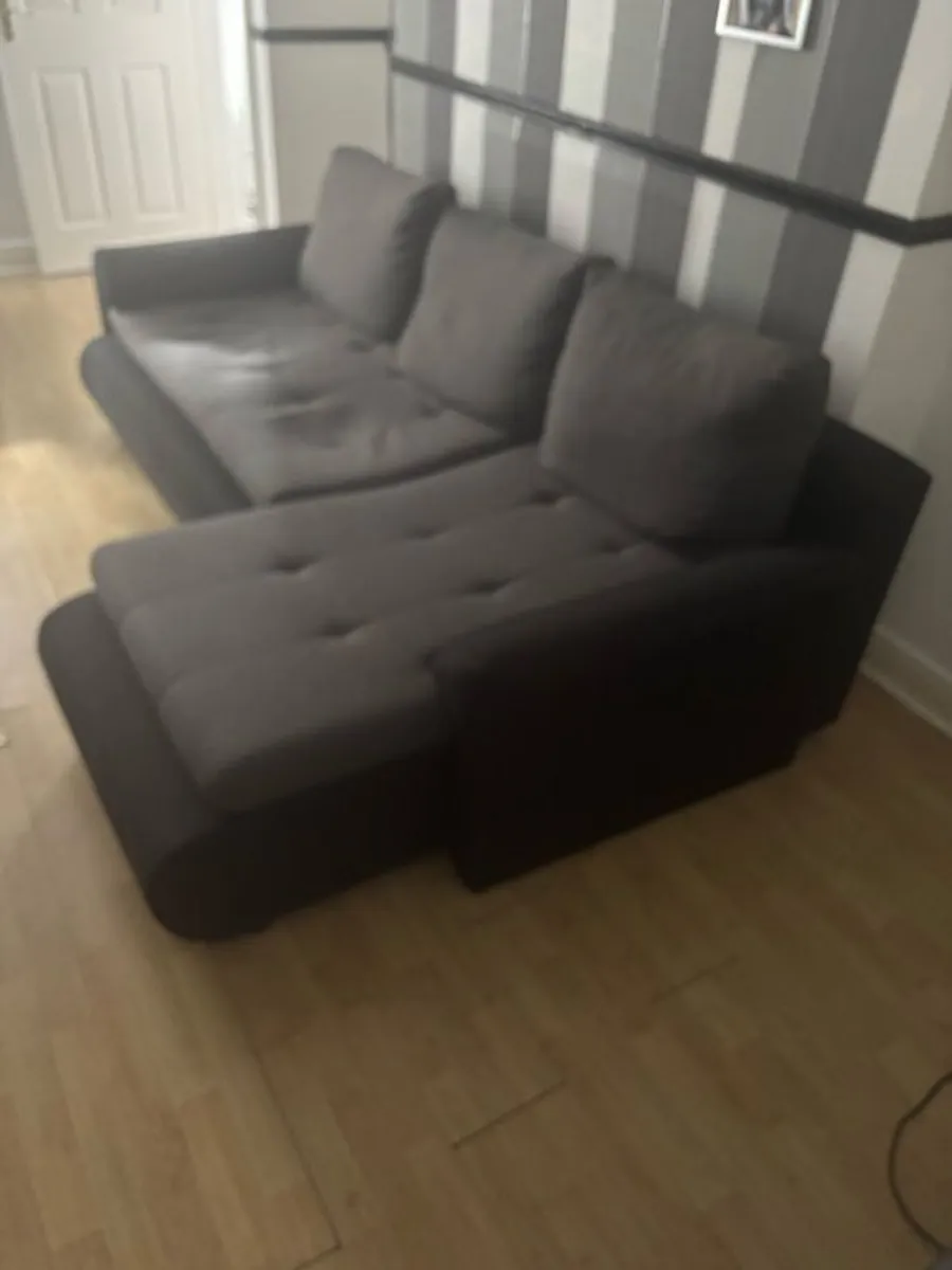corner sofa bed - Image 1