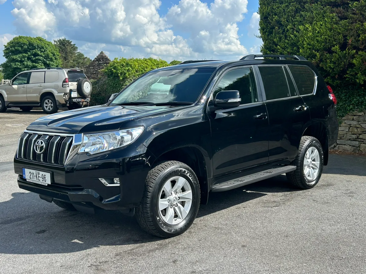 2021 Toyota Landcruiser LWB Manual - Image 3