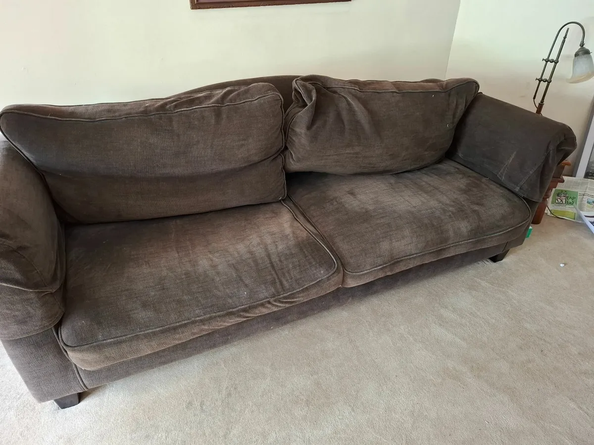 Furniture couches x 2 - Image 1
