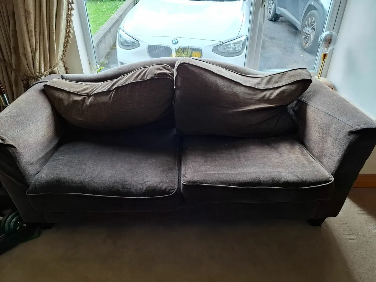 Furniture couches x 2 - Image 4
