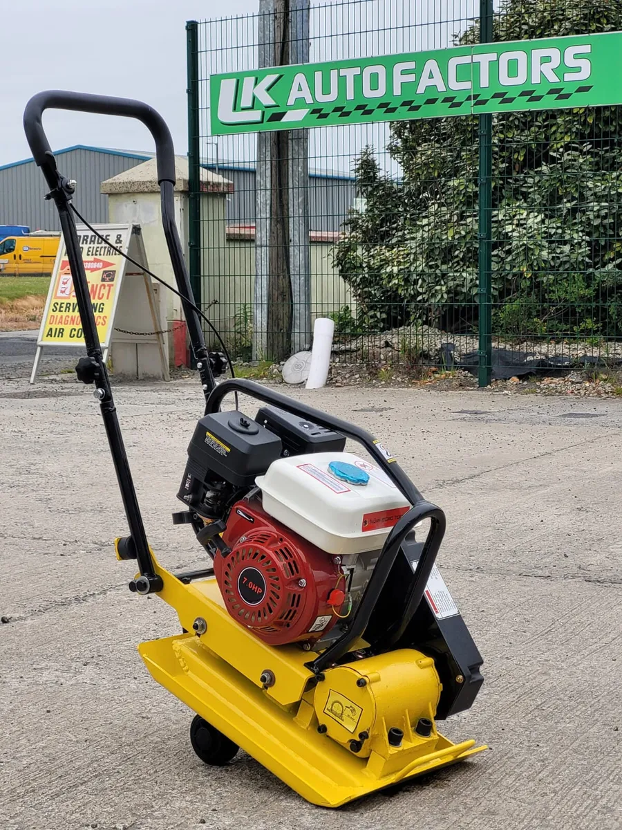 Heavy Duty 7HP Wacker Plate Compactor - Image 1