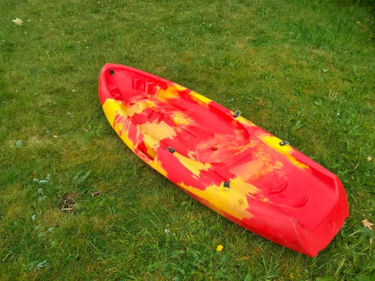 Junior Kayak (perfect condition) - Image 2