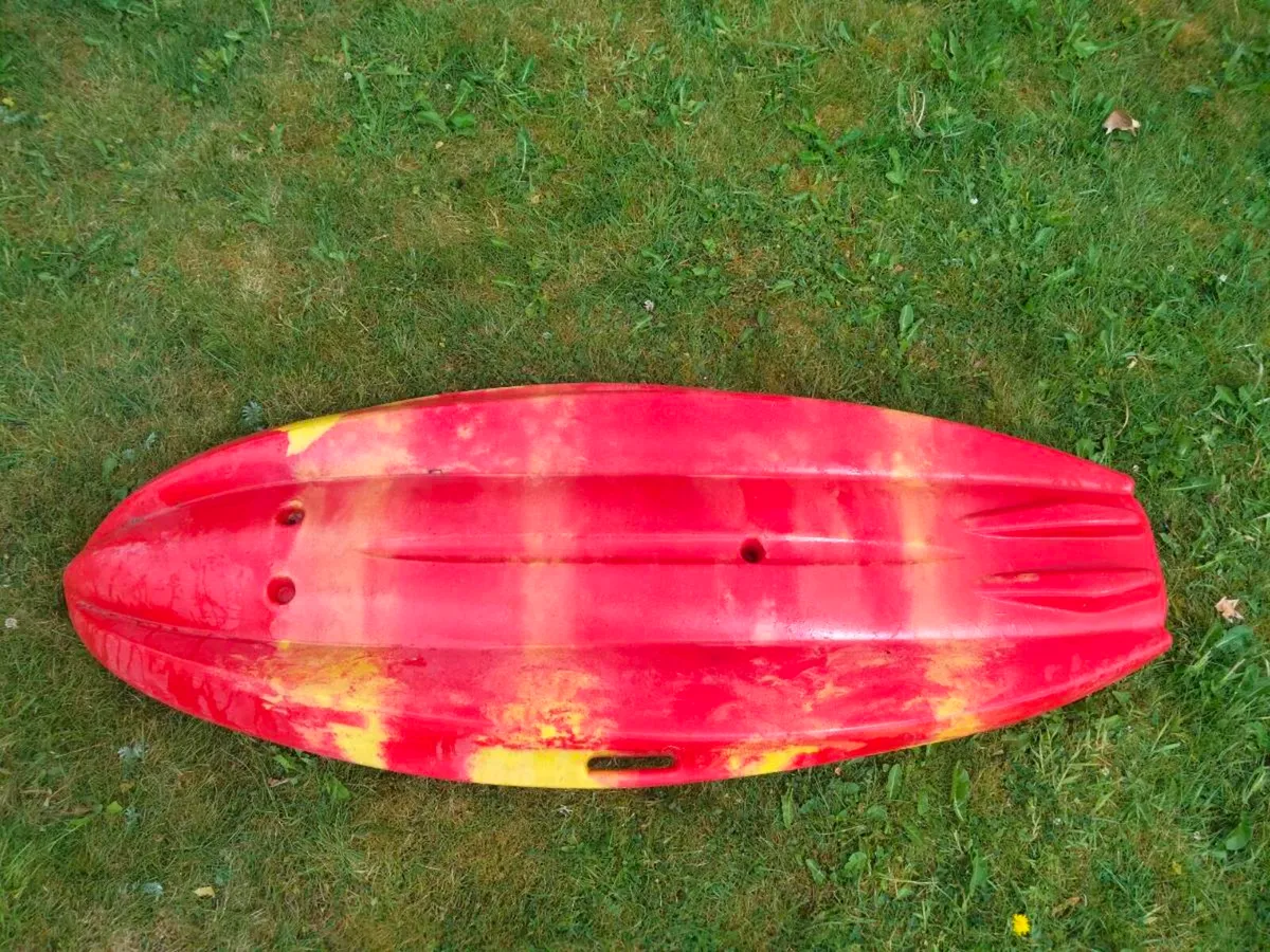 Junior Kayak (perfect condition) - Image 4