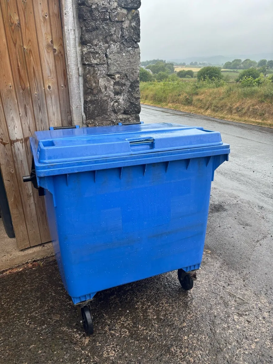 Blue/Green/Red 1100L Wheelie Bins - Image 1