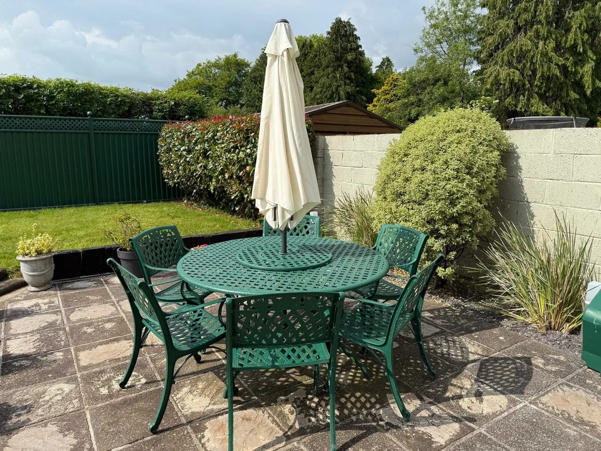 Garden Table & Chairs - Image 1