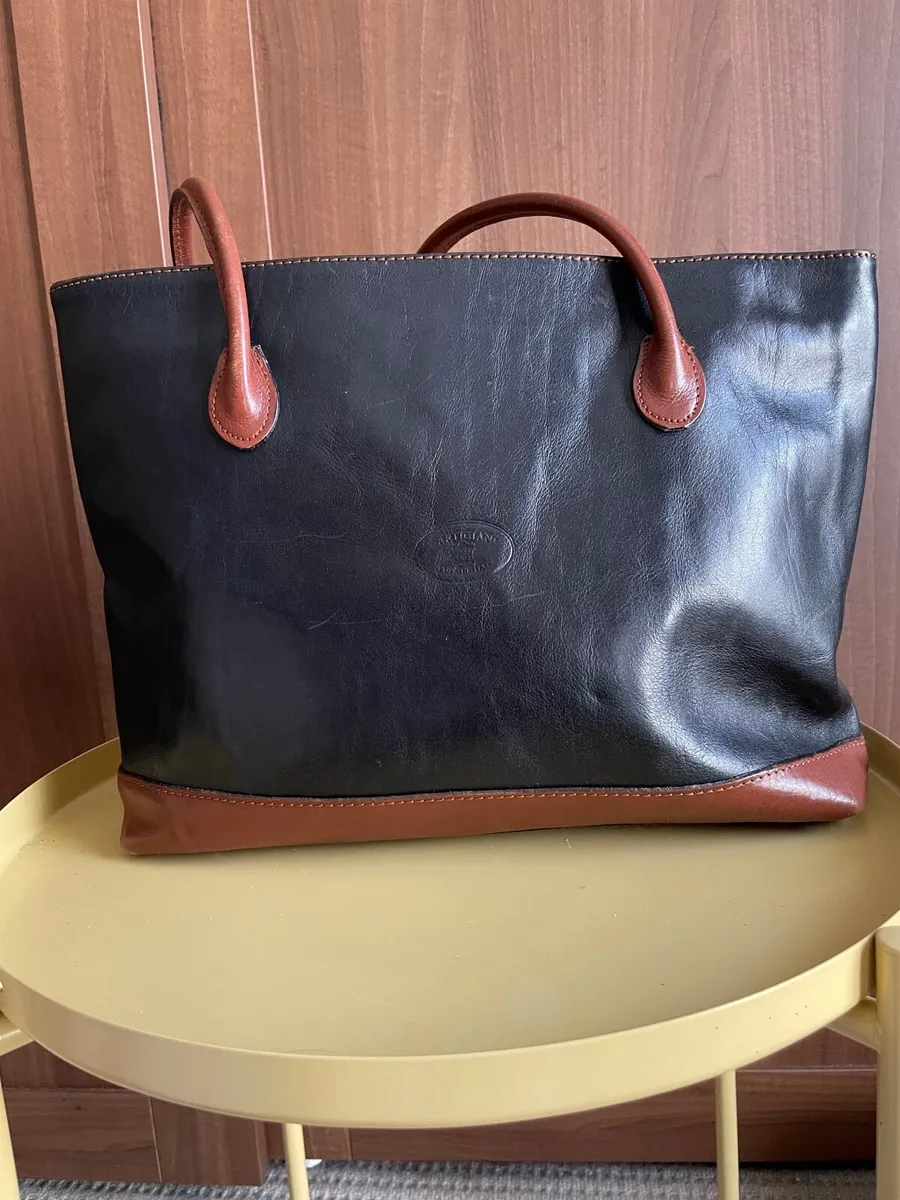 Italian leather L’artigiano handbag - Image 1