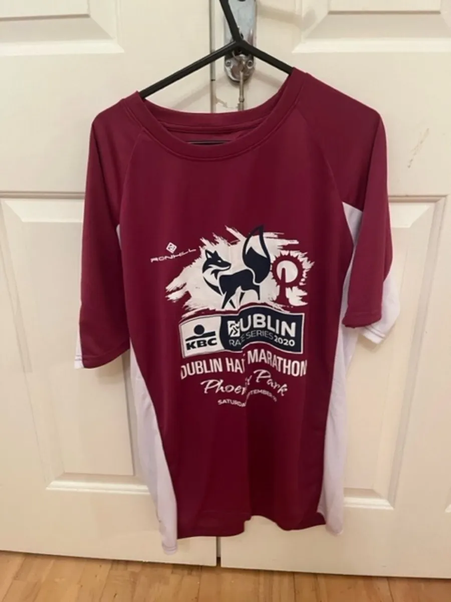 Runners T-Shirts x 4 - Image 2