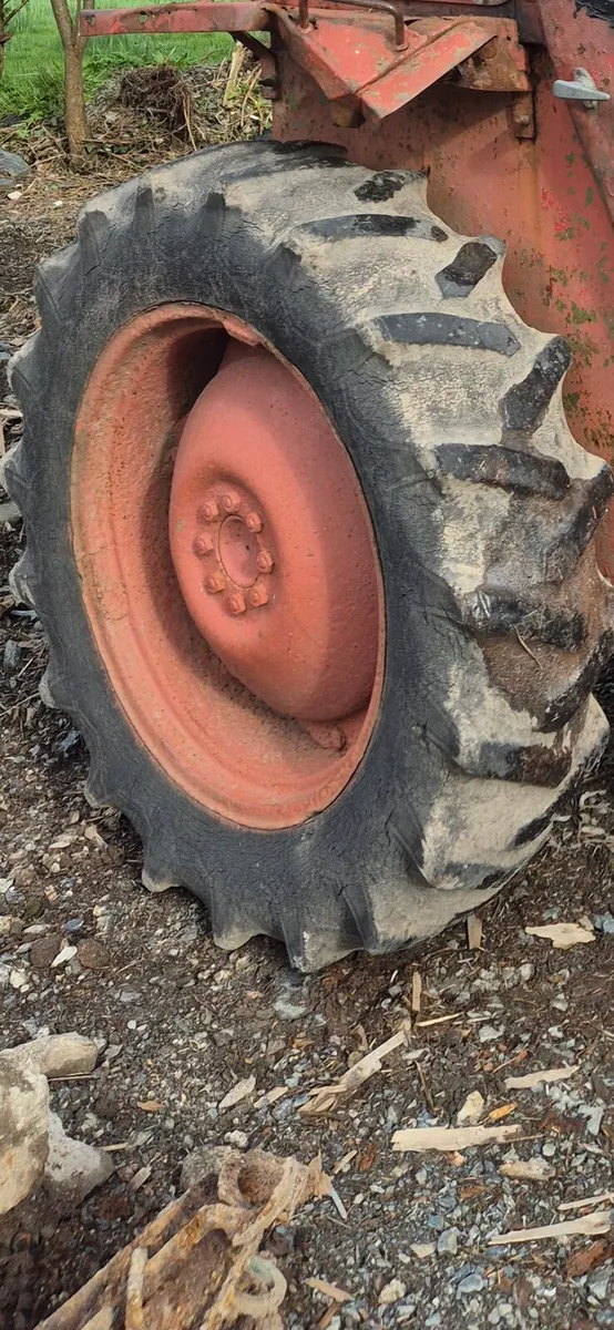 Massey 35 wheels - Image 1