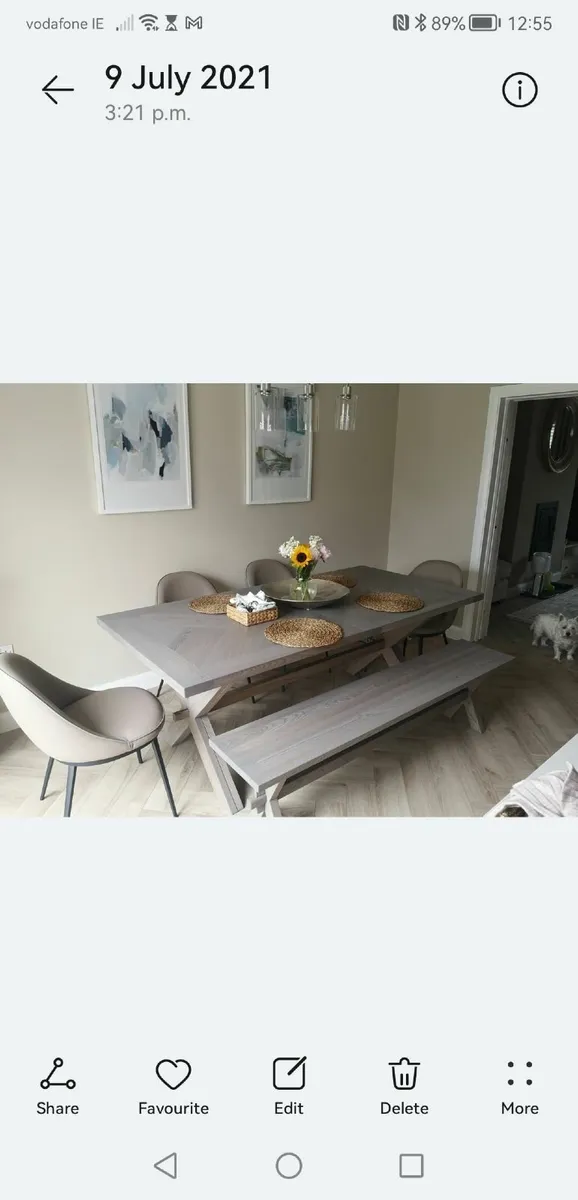 Dining table - Image 1