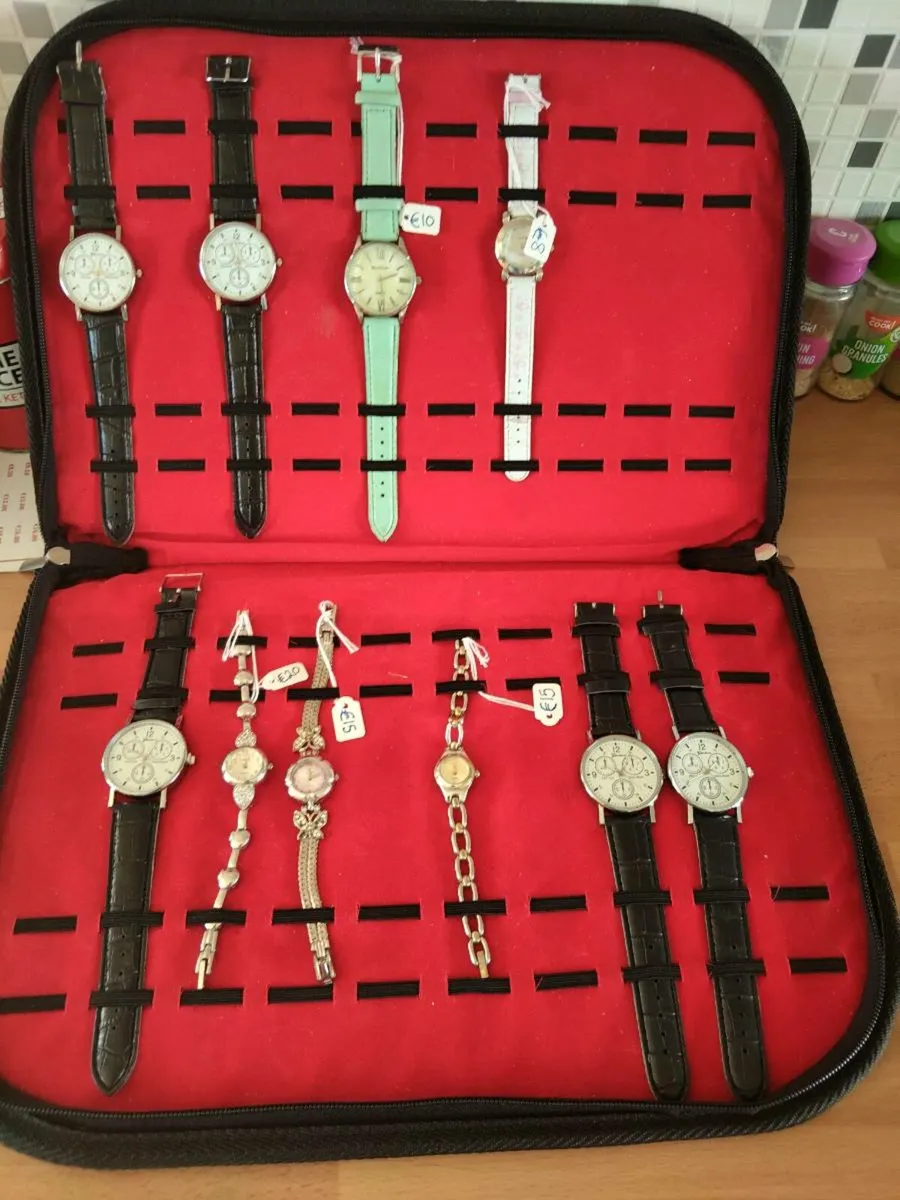 Selection of watches - Image 1