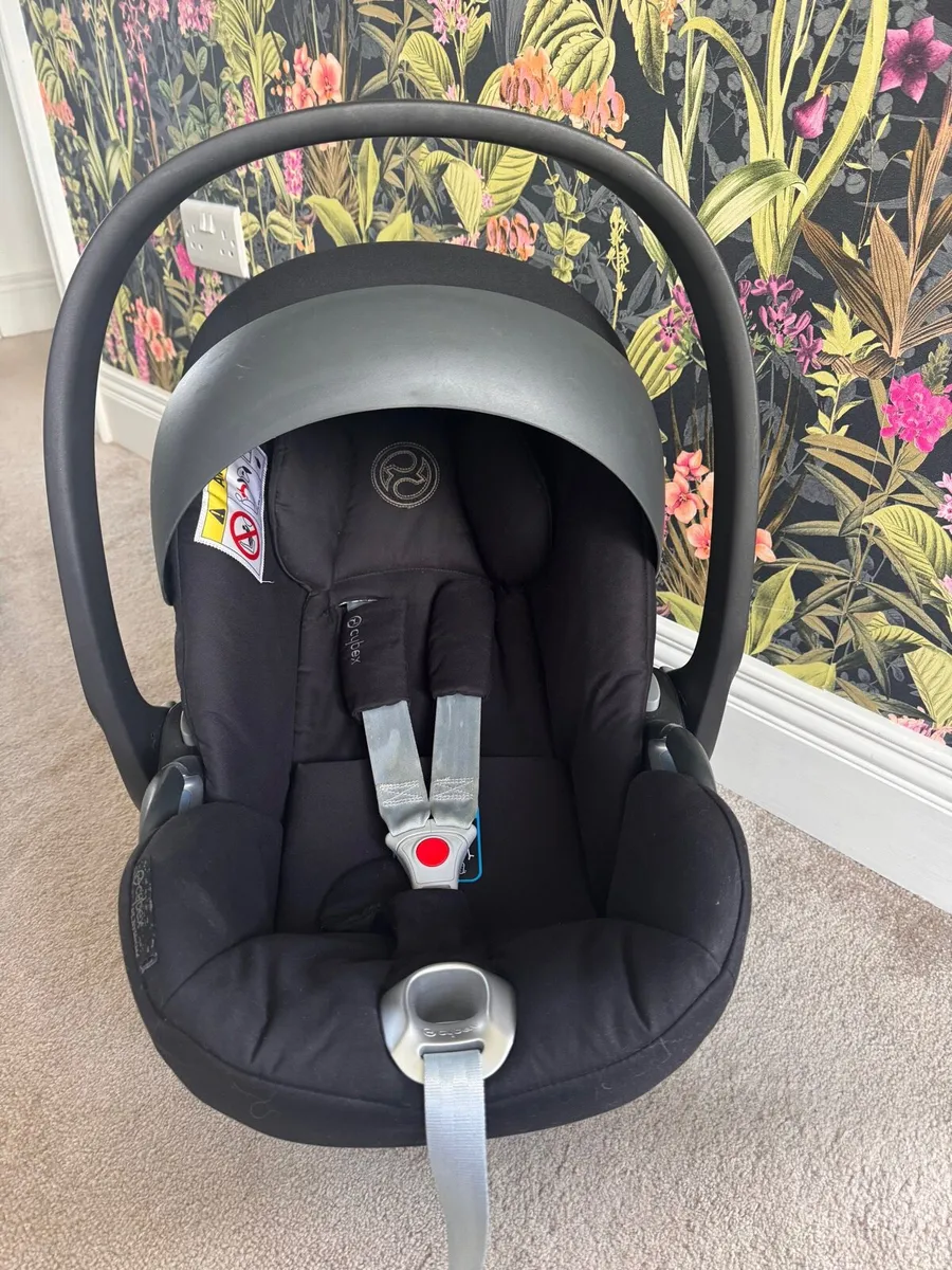 Cybex car seat - Image 3