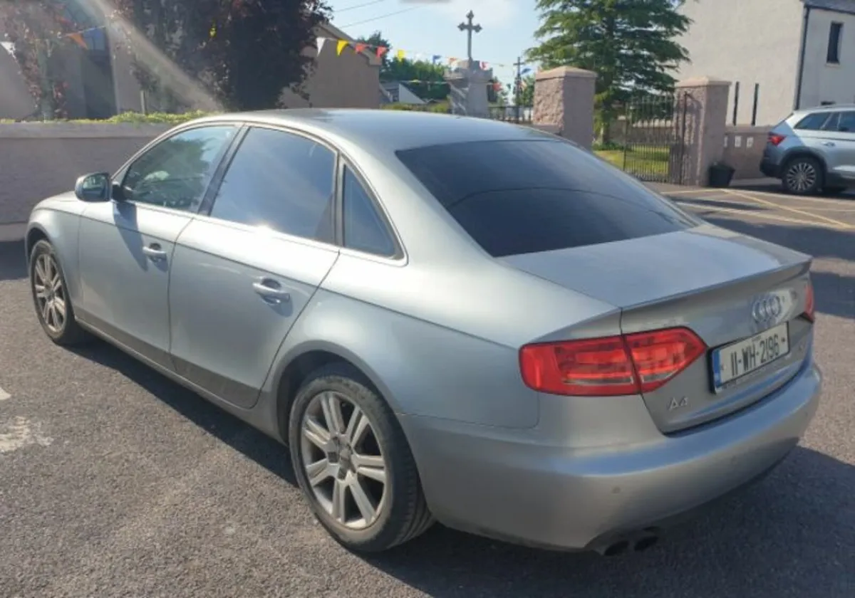 Audi A4 2011 2.0 Diesel 136PS - Image 4