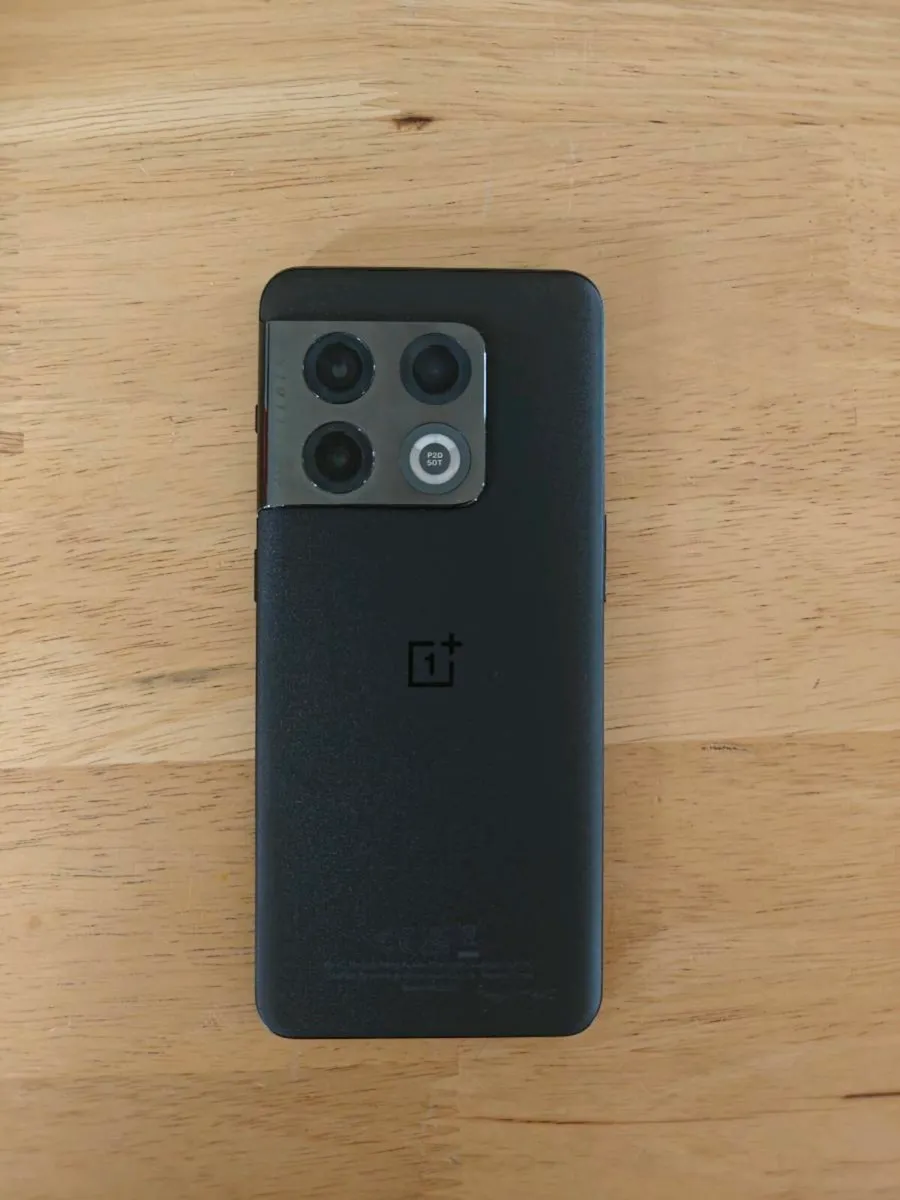 OnePlus 10 Pro 5G + OnePlus Buds Pro - Image 3