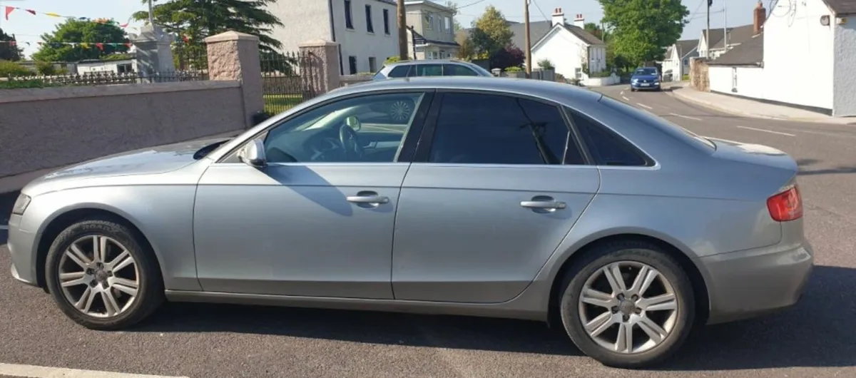 Audi A4 2011 2.0 Diesel 136PS - Image 1
