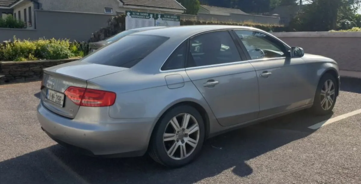 Audi A4 2011 2.0 Diesel 136PS - Image 2