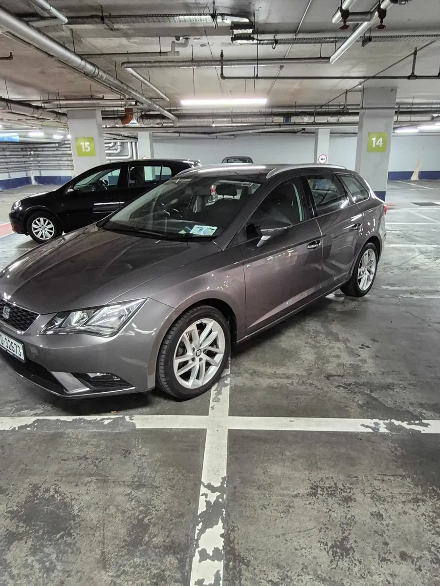 SEAT Leon 2016 1.6tdi 110bhp excellent condition - Image 2