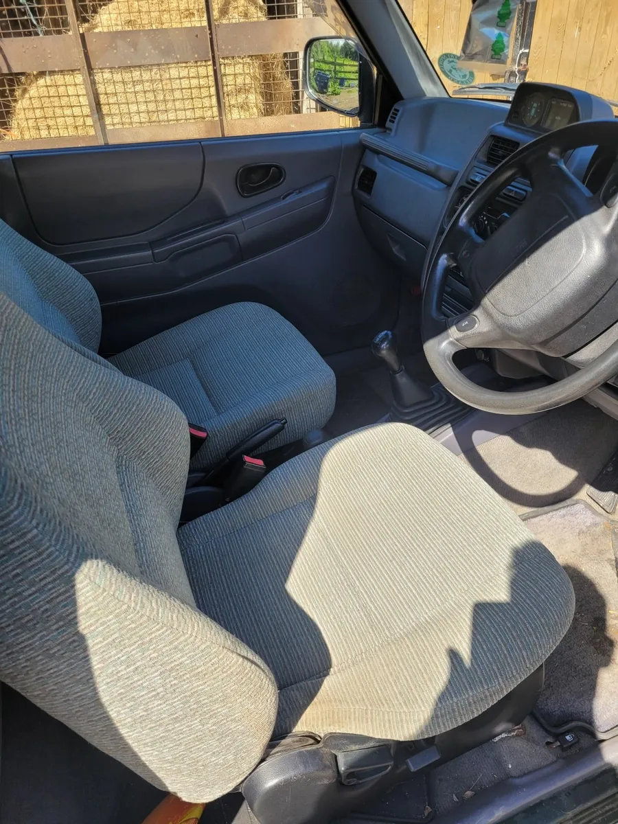 Mitsubishi Pajero 1997 - Image 3