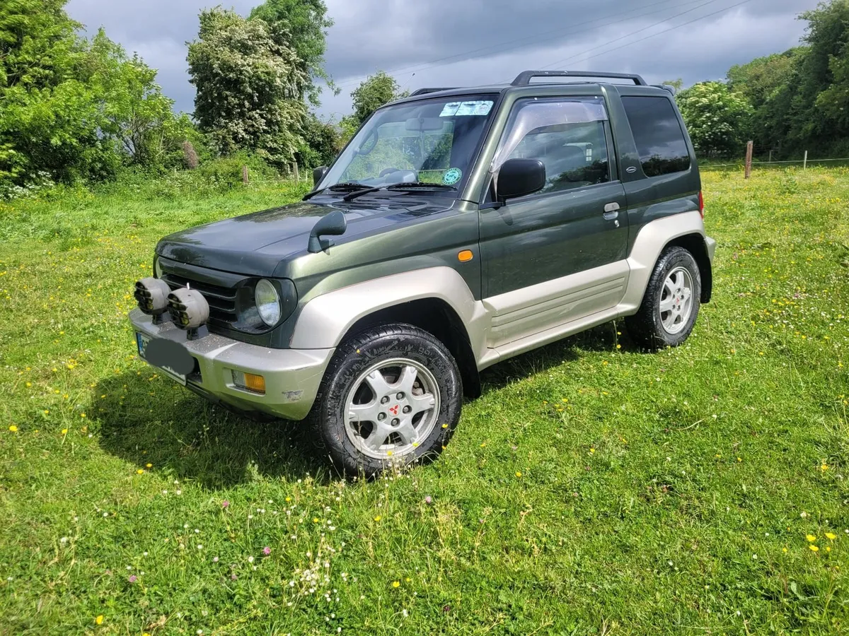 Mitsubishi Pajero 1997 - Image 1