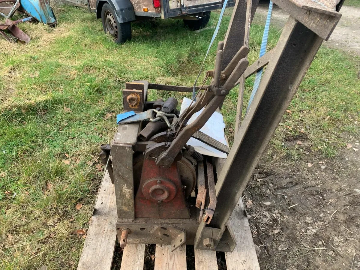 Vintage Ferguson/Hesford PTO winch - Image 3
