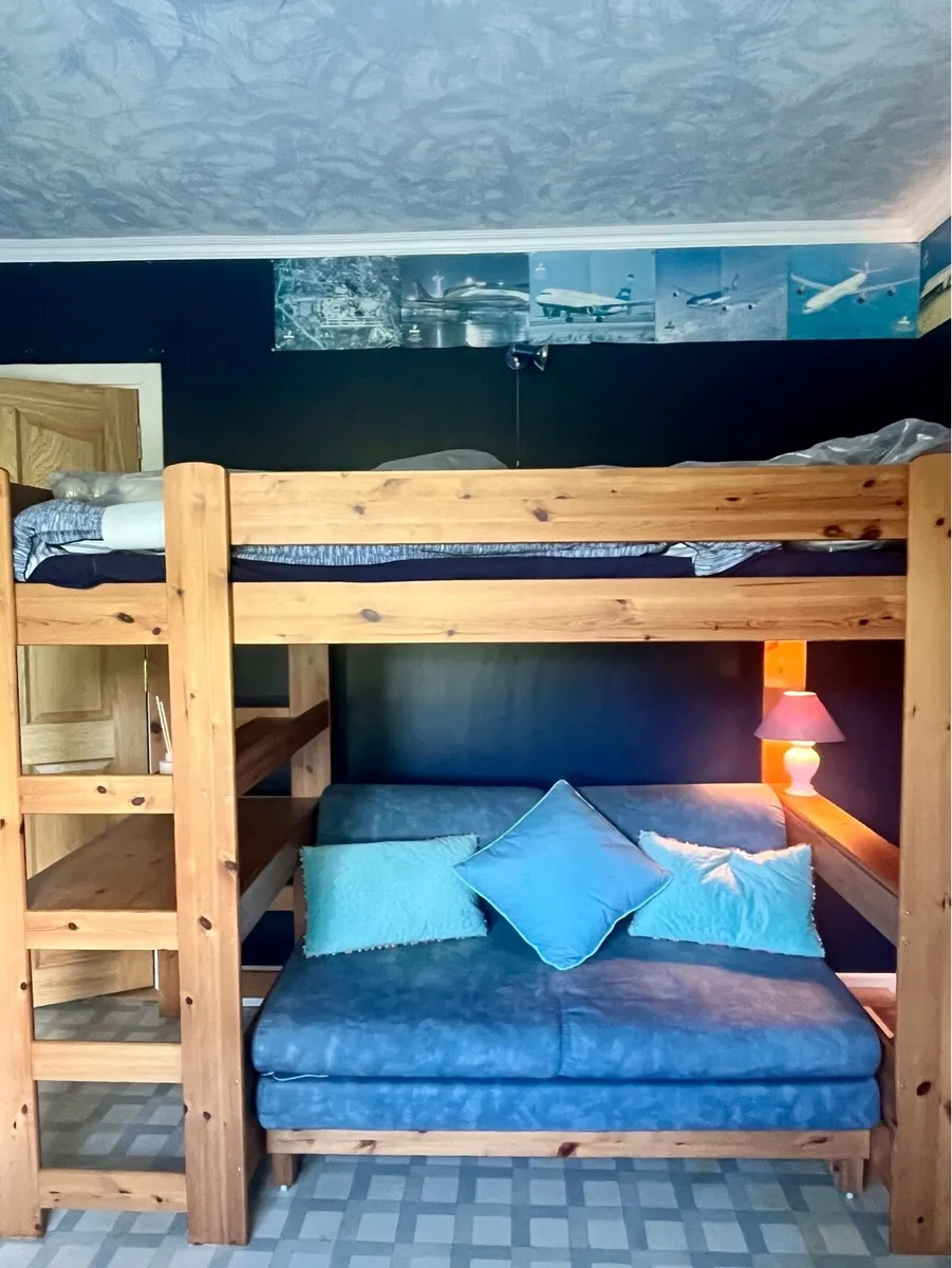 Highsleeper Bunk Bed with Double Pull Out Bed - Image 1