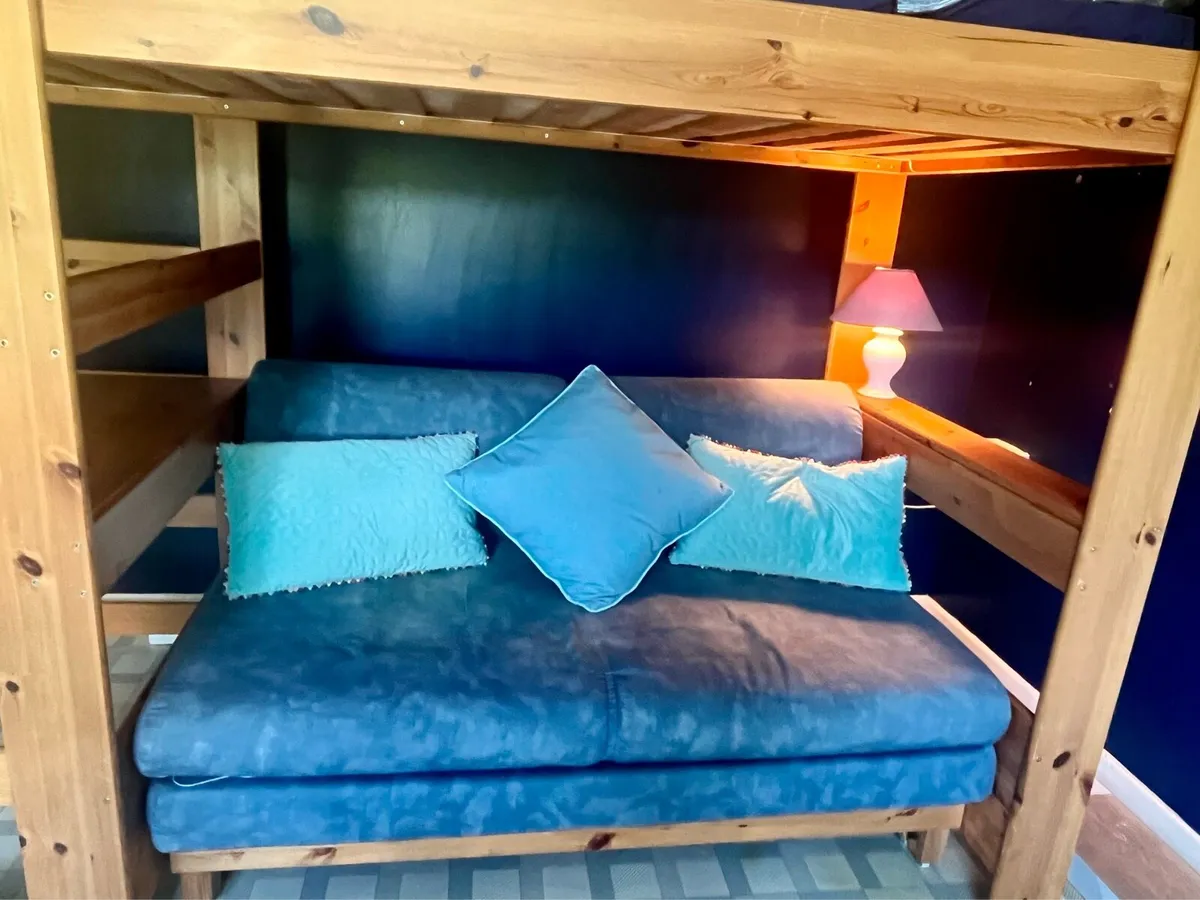 Highsleeper Bunk Bed with Double Pull Out Bed - Image 3
