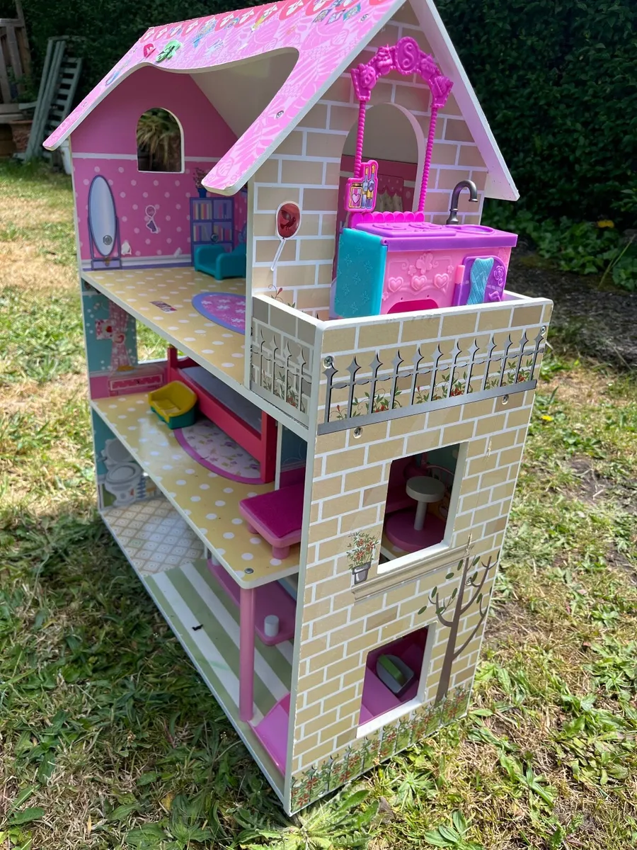 Dolls’ House - Image 2