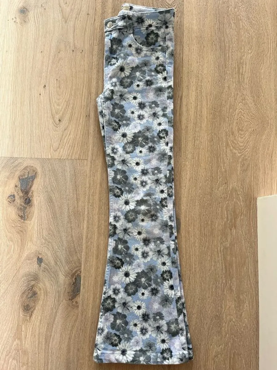 Girls Summer Clothes Bundle Size 10 - Image 1