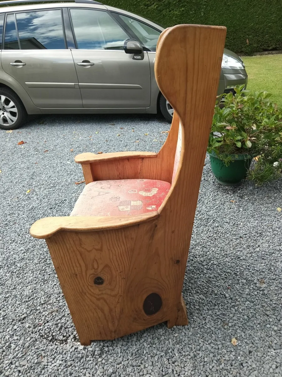 Mexican pine chair - Image 3