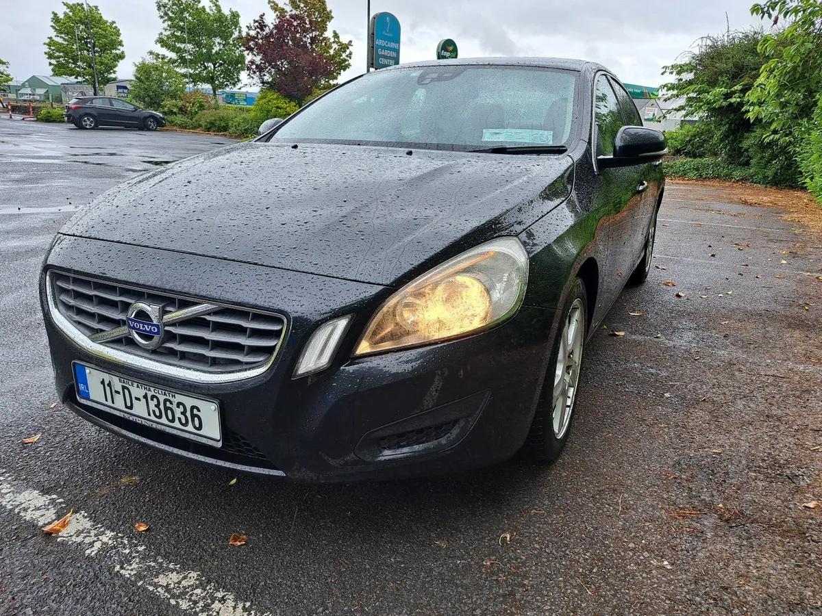 Volvo S60 automatic - Image 2