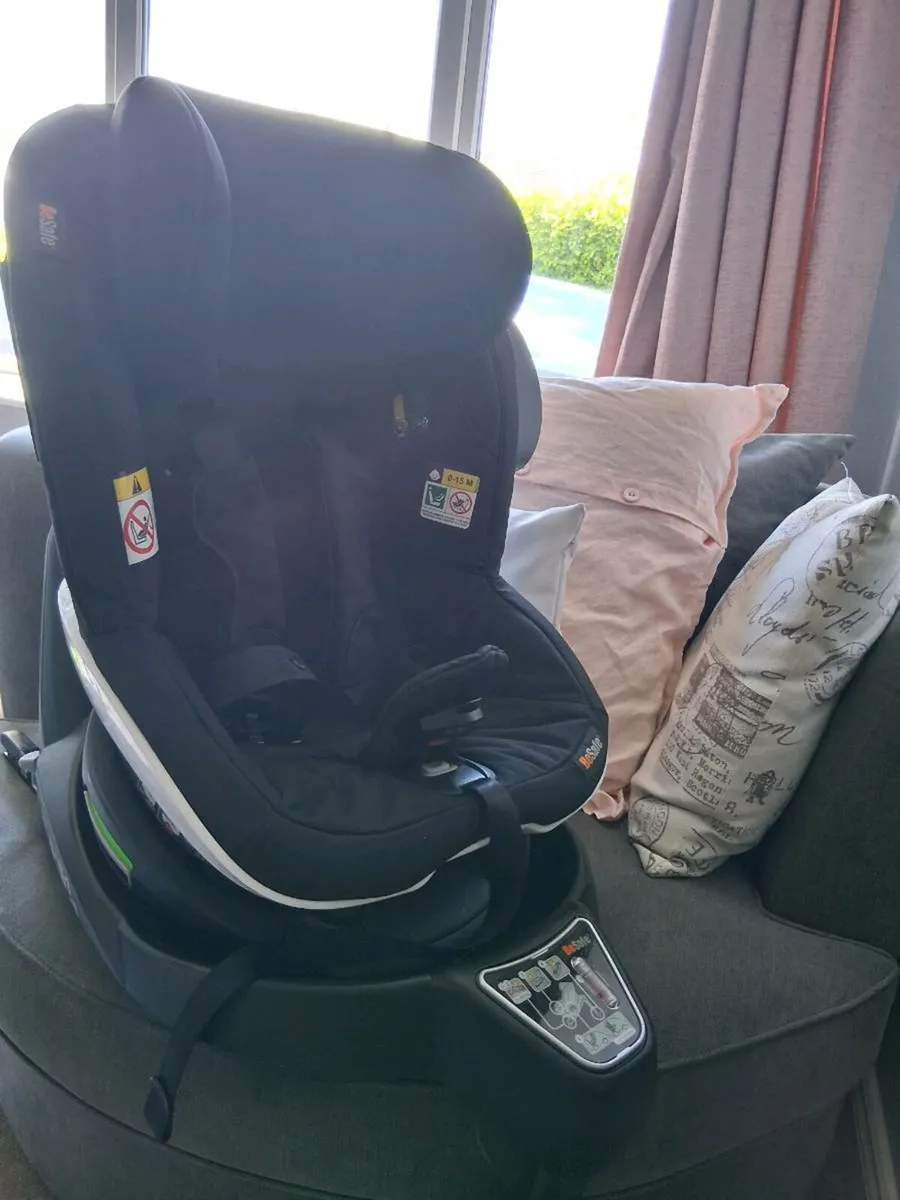 BabySafe iZi Turn i-Size - Image 1