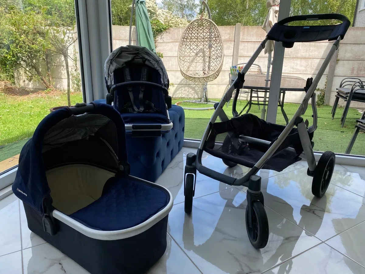 Baby buggy - Image 1