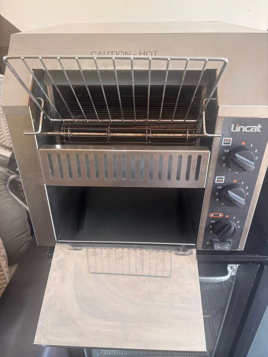 Lincat Conveyor Toaster - Image 1