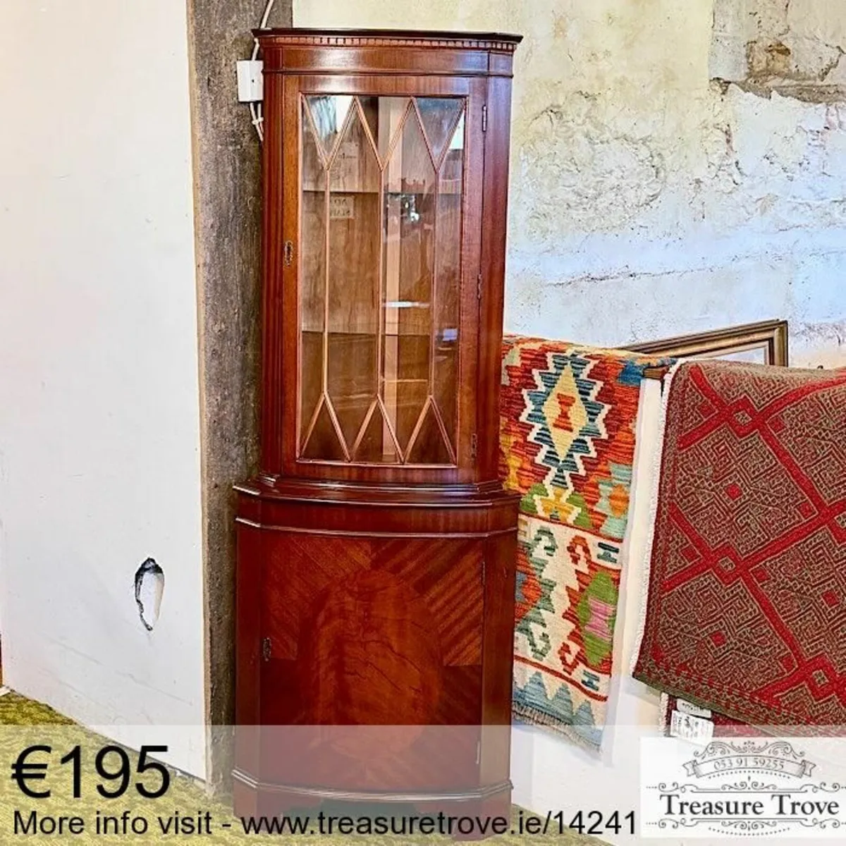 Corner Display Cabinets / Corner Cabinets - Image 3