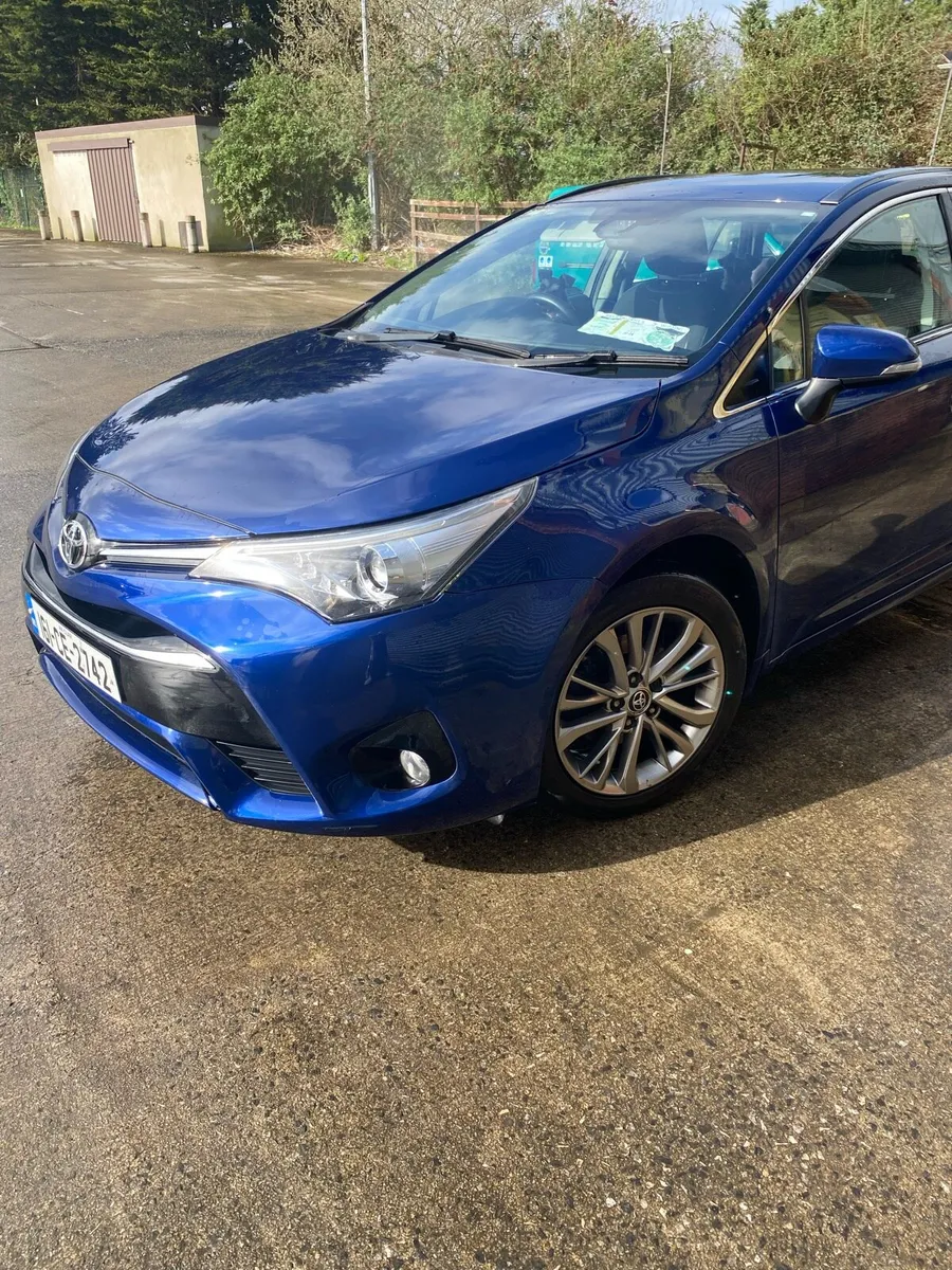 Toyota avensis - Image 2