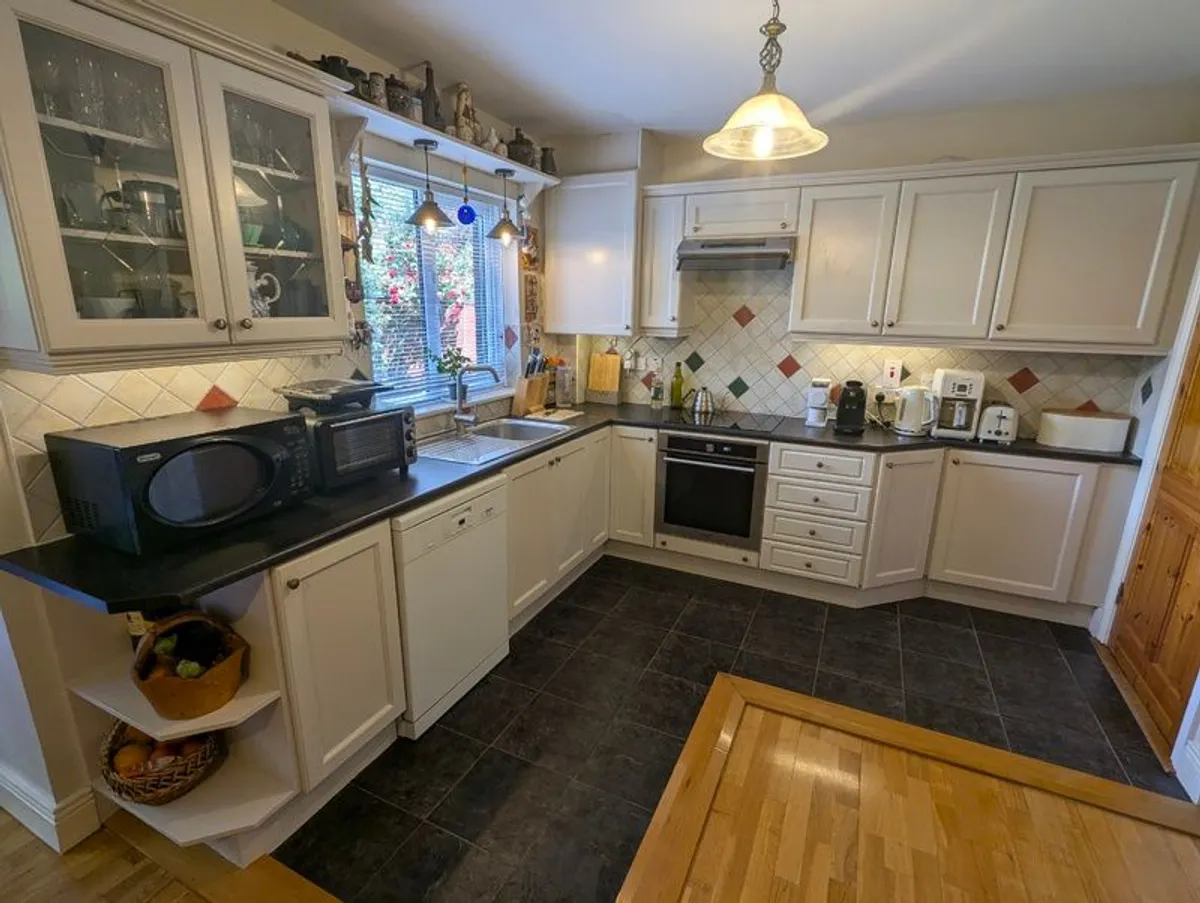kitchen for sale - Image 1